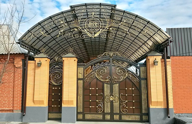 Купить или заказать ворота для дома с навесом - стильные и надежные решения для вашего участка в Домодедово от 42553 руб | Титанзабор